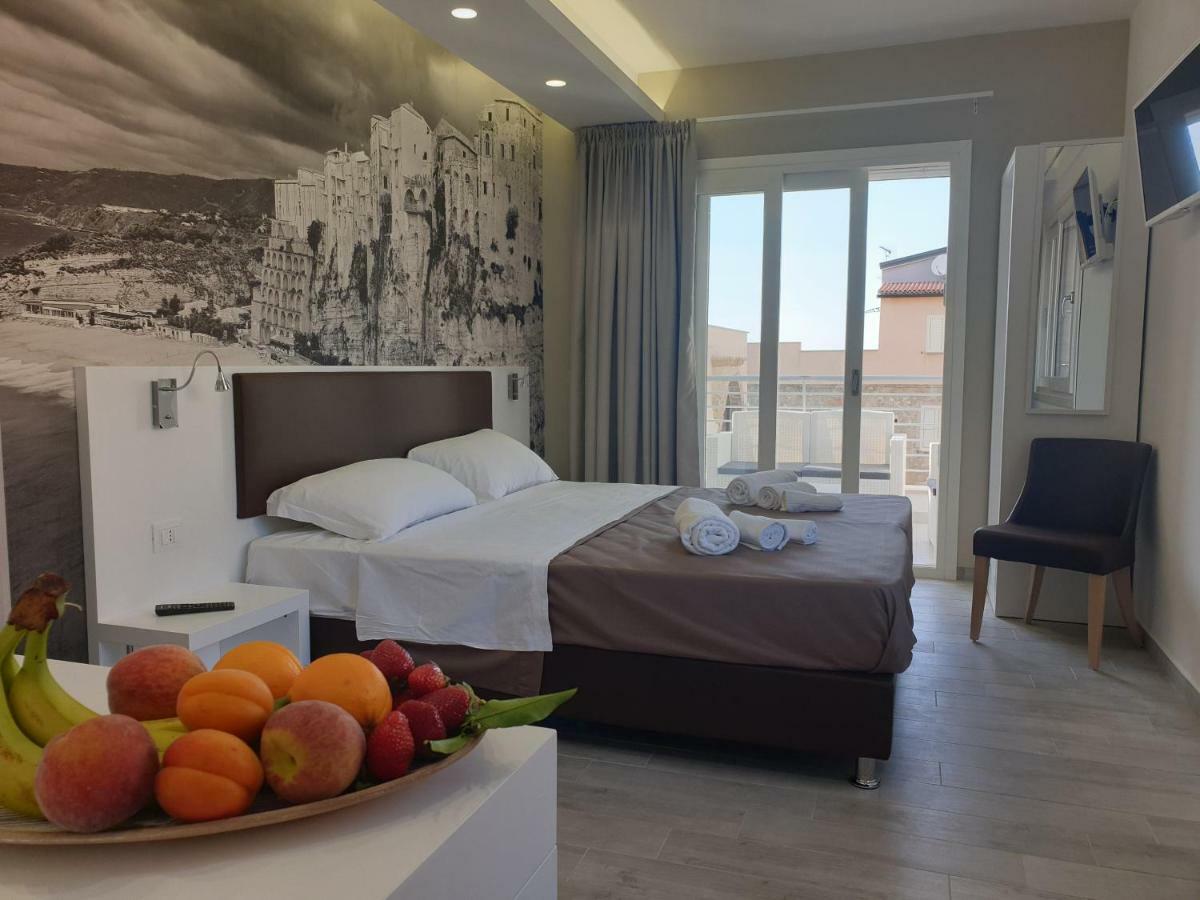 Rooms Dream Tropea Exteriör bild